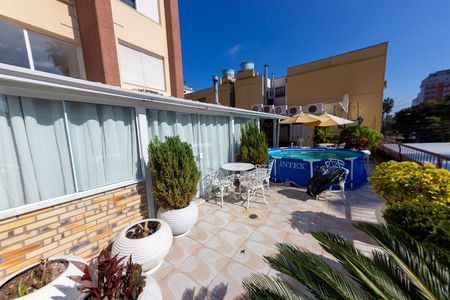 Apartamento à venda com 2 quartos, 243m² em Menino Deus, Porto Alegre