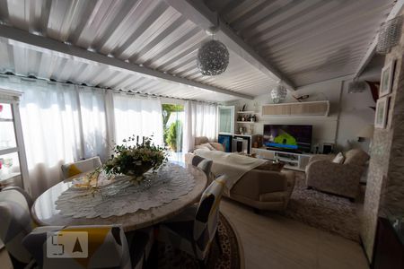 Apartamento à venda com 2 quartos, 243m² em Menino Deus, Porto Alegre