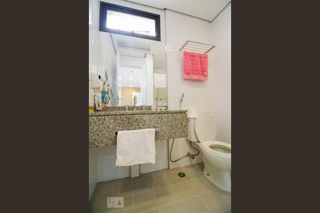 Apartamento à venda com 34m², 1 quarto e 1 vagaBanheiro