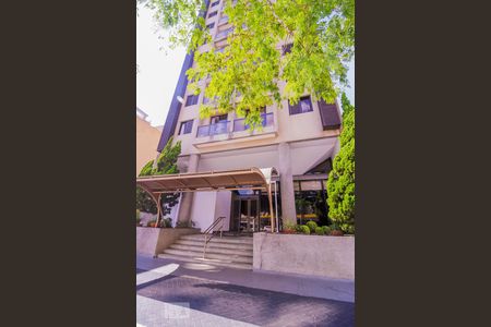 Apartamento à venda com 34m², 1 quarto e 1 vagaFachada