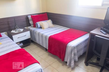 Apartamento à venda com 200m², 3 quartos e 2 vagas Apartamento à venda com 200m², 3 quartos e 2 vagasQuarto 2