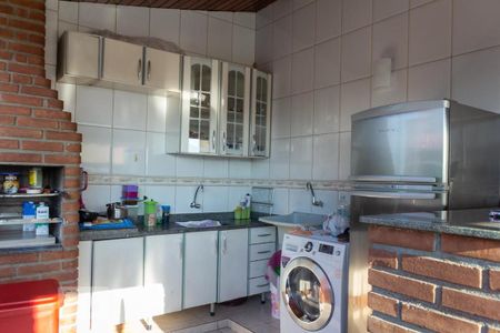 Apartamento à venda com 200m², 3 quartos e 2 vagas Apartamento à venda com 200m², 3 quartos e 2 vagasLavanderia