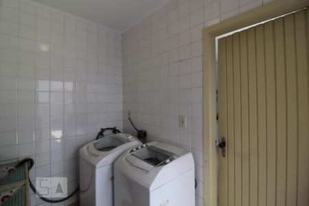 Casa à venda com 500m², 3 quartos e 7 vagasÁrea serviço