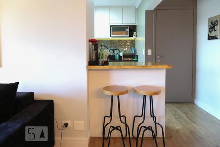 Sala de apartamento para alugar com 2 quartos, 78m² em Indianópolis, São Paulo