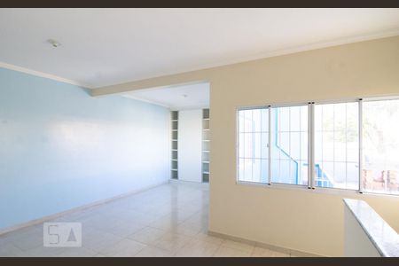 Casa à venda com 290m², 3 quartos e 2 vagasEscritório 2