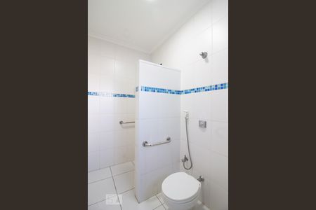 Casa à venda com 290m², 3 quartos e 2 vagasBanheiro da Suíte 2