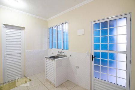 Casa à venda com 290m², 3 quartos e 2 vagasÁrea de Serviço