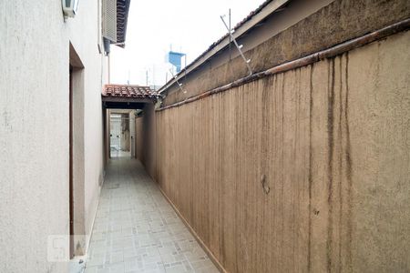 Casa à venda com 146m², 2 quartos e 2 vagasCorredor