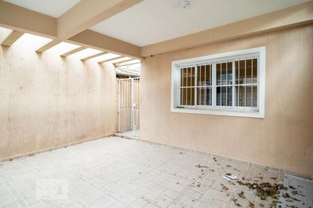 Casa à venda com 146m², 2 quartos e 2 vagasGaragem