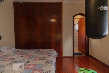 Casa à venda com 350m², 3 quartos e 4 vagasQuarto 2