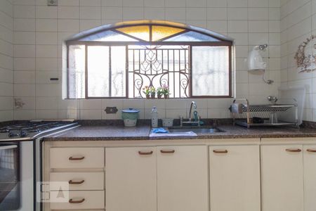 Casa à venda com 350m², 3 quartos e 4 vagasCozinha