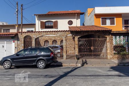 Casa à venda com 350m², 3 quartos e 4 vagasFachada