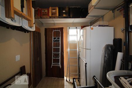 Casa à venda com 240m², 4 quartos e 3 vagasQuarto serviço