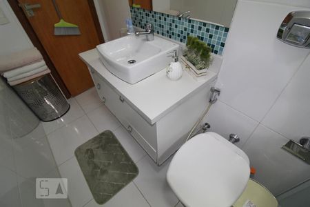 Casa à venda com 240m², 4 quartos e 3 vagasBanheiro 3 social
