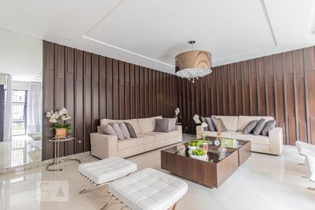 Apartamento para alugar com 90m², 3 quartos e 2 vagas Apartamento para alugar com 90m², 3 quartos e 2 vagasHall de Entrada
