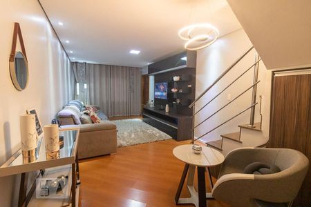 Sala  de casa à venda com 3 quartos, 193m² em Jardim Las Vegas, Santo André