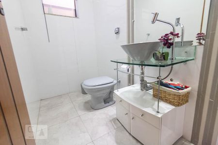 Lavabo de casa à venda com 3 quartos, 193m² em Jardim Las Vegas, Santo André