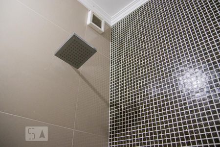 Apartamento à venda com 88m², 2 quartos e 2 vagasChuveiro