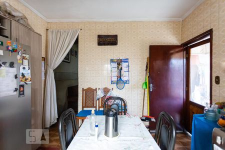 Casa à venda com 400m², 8 quartos e 4 vagas Casa à venda com 400m², 8 quartos e 4 vagasCozinha