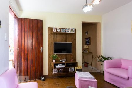 Casa à venda com 400m², 8 quartos e 4 vagas Casa à venda com 400m², 8 quartos e 4 vagasSala Casa 3