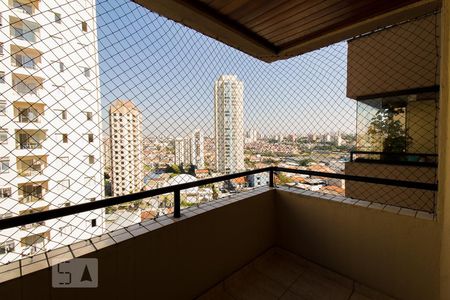 Varanda Sala de apartamento à venda com 3 quartos, 69m² em Vila Firmiano Pinto, São Paulo