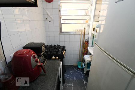 Apartamento para alugar com 55m², 2 quartos e sem vagaCozinha'
