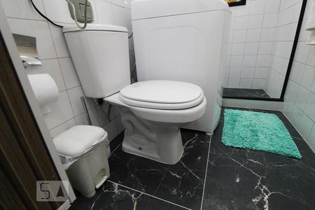Apartamento para alugar com 55m², 2 quartos e sem vagaBanheiro da Suíte 1