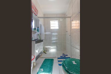 Casa à venda com 150m², 3 quartos e 2 vagas Casa à venda com 150m², 3 quartos e 2 vagasBanheiro 1