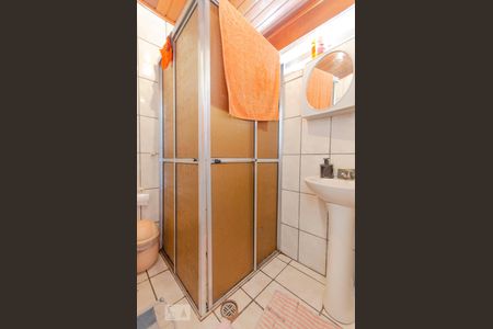 Casa à venda com 150m², 3 quartos e 2 vagas Casa à venda com 150m², 3 quartos e 2 vagasBanheiro Suíte