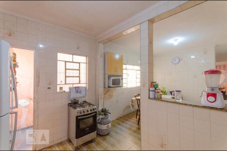 Casa à venda com 150m², 3 quartos e 2 vagas Casa à venda com 150m², 3 quartos e 2 vagasCozinha