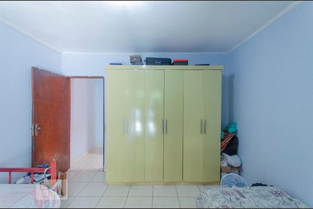 Casa à venda com 150m², 3 quartos e 2 vagas Casa à venda com 150m², 3 quartos e 2 vagasSuíte