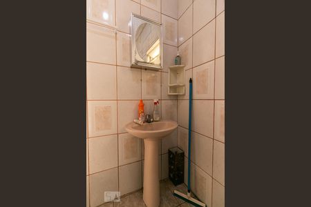 Casa à venda com 80m², 2 quartos e sem vagaBanheiro