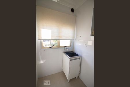 Apartamento para alugar com 58m², 3 quartos e 1 vagaÁrea de Serviço