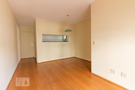 Sala de apartamento para alugar com 3 quartos, 60m² em Vila Lageado, São Paulo