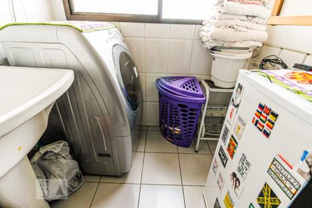 Apartamento para alugar com 55m², 2 quartos e 1 vaga Apartamento para alugar com 55m², 2 quartos e 1 vagaÁrea de Serviço