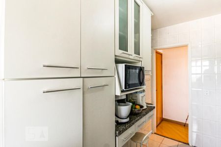 Apartamento para alugar com 55m², 2 quartos e 1 vaga Apartamento para alugar com 55m², 2 quartos e 1 vagaCozinha
