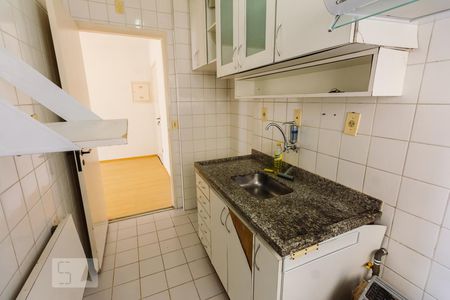 Apartamento à venda com 45m², 2 quartos e 1 vagaCozinha
