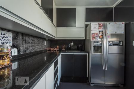 Apartamento à venda com 65m², 2 quartos e 1 vagaCozinha