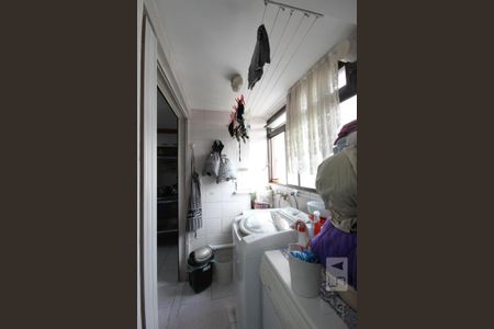 Apartamento à venda com 104m², 3 quartos e 2 vagasÁrea de serviço