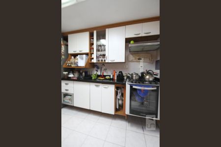 Apartamento à venda com 104m², 3 quartos e 2 vagasCozinha