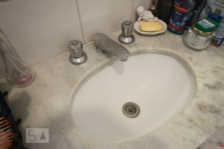 Apartamento à venda com 104m², 3 quartos e 2 vagasbanheiro Quarto 1/2