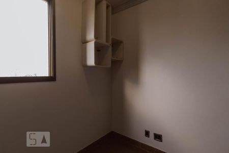 Apartamento à venda com 281m², 4 quartos e 2 vagasQuarto 1