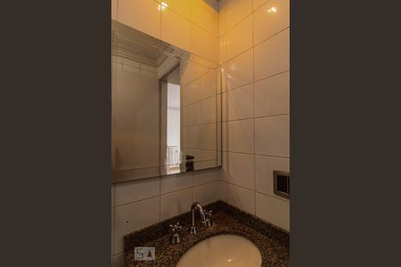 Apartamento à venda com 281m², 4 quartos e 2 vagasBanheiro