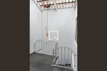 Casa para alugar com 250m², 3 quartos e 5 vagas Casa para alugar com 250m², 3 quartos e 5 vagasVaranda