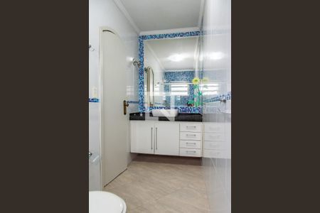 Casa para alugar com 250m², 3 quartos e 5 vagas Casa para alugar com 250m², 3 quartos e 5 vagasBanheiro da suíte