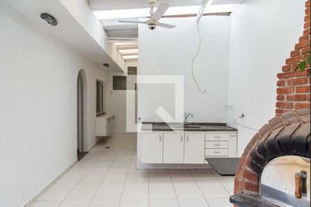 Casa para alugar com 250m², 3 quartos e 5 vagas Casa para alugar com 250m², 3 quartos e 5 vagasChurrasqueira