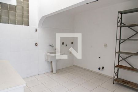 Casa para alugar com 250m², 3 quartos e 5 vagas Casa para alugar com 250m², 3 quartos e 5 vagasÁrea de serviço