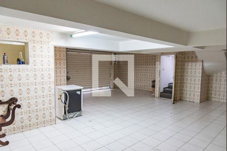 Casa para alugar com 250m², 3 quartos e 5 vagas Casa para alugar com 250m², 3 quartos e 5 vagasGaragem