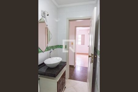 Casa para alugar com 250m², 3 quartos e 5 vagas Casa para alugar com 250m², 3 quartos e 5 vagasBanheiro