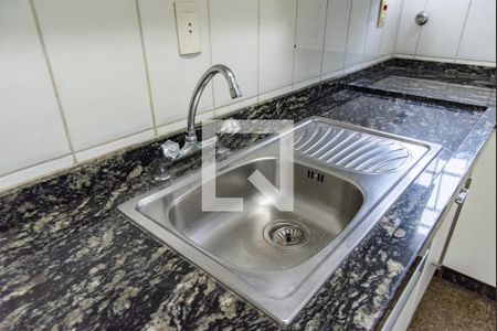 Casa para alugar com 250m², 3 quartos e 5 vagas Casa para alugar com 250m², 3 quartos e 5 vagasCozinha